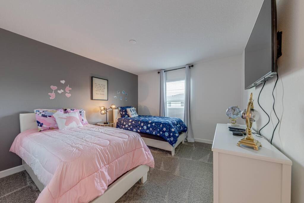 Newly Listed Townhouse Storey Lake, Free Waterpark Kissimmee Esterno foto